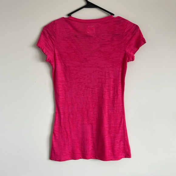 Pink heathered e.vil t-shirt - Picture 2 of 6